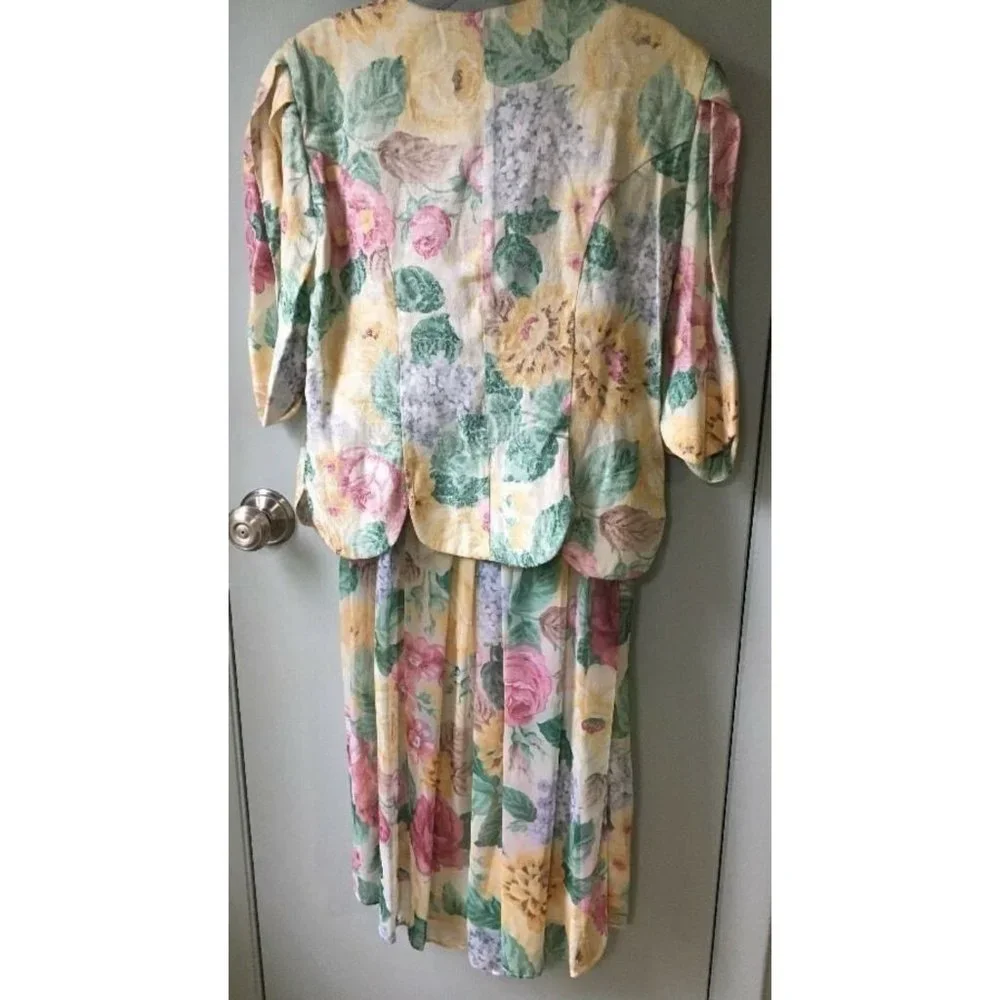 vintage MR MORT Size 6 floral skirt set jacket sheer skirt large flower